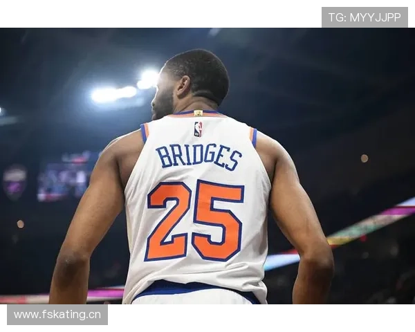 布里奇斯通过挡拆制造错位助攻，提升球队防守转换效率明显